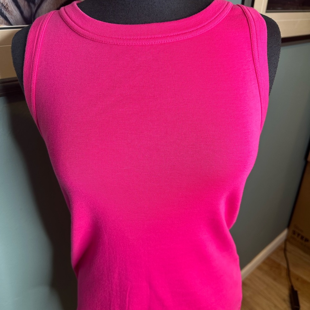 Chico's Pink Fitted Tank Top Size0/US4 or Small